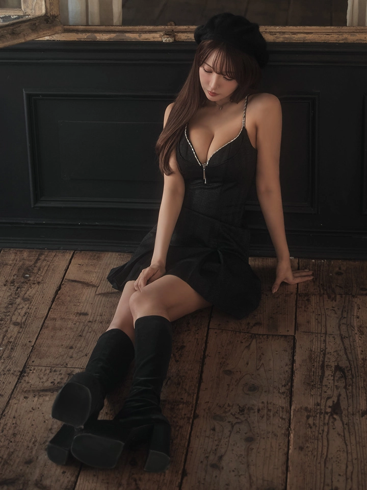 【Glossy/グロッシー】ジップ/ キャミ/ フレア/ ミニドレス/ キャバドレス3