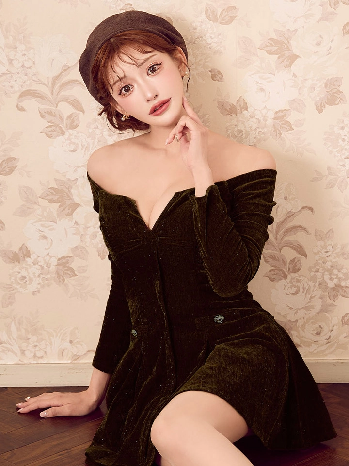 【Glossy/グロッシー】オフショル/ ロングスリーブ/ ラメニット/ フレア/ ミニドレス/ キャバドレス5
