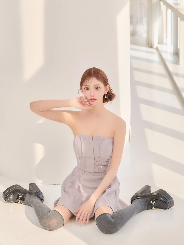 【Glossy/グロッシー】スパンコール/ ベア/ セットアップ/ フレア/ ミニドレス/ キャバドレス3