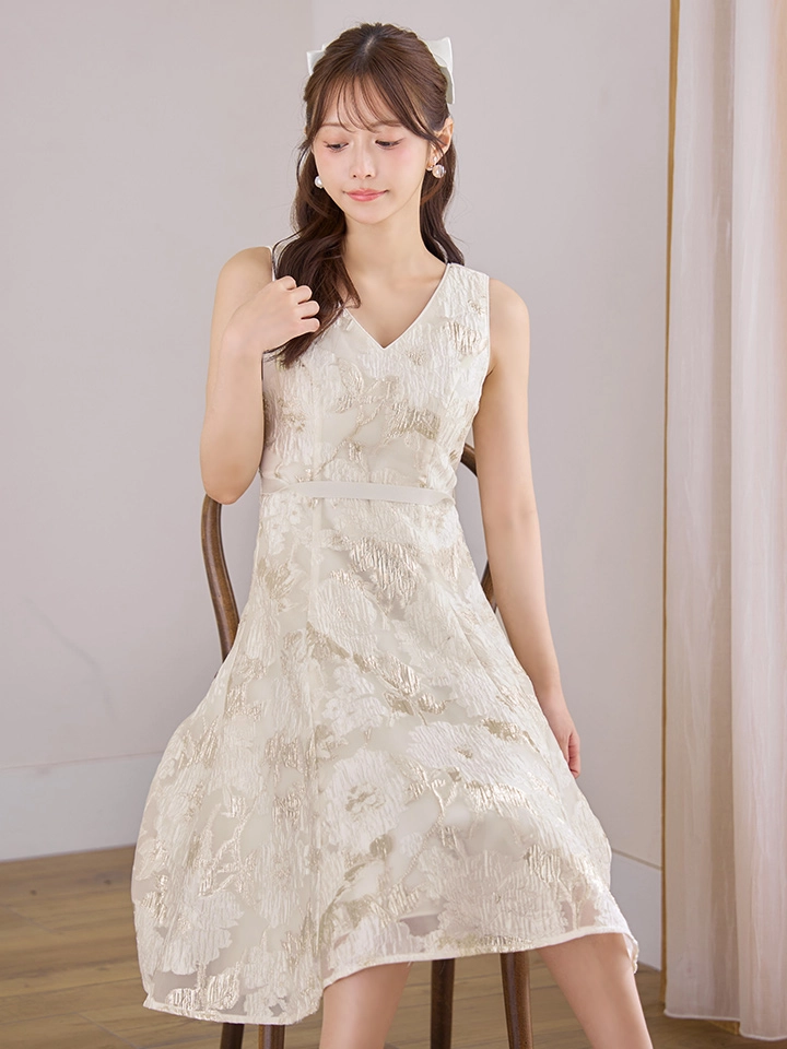 【GINZA COUTURE/銀座クチュール】フラワープリント/ 金糸/ Vネック/ ノースリーブ/ ハイウエスト/ Aライン/ フレア/ ワンピース/ ミディアムドレス/ キャバドレス5
