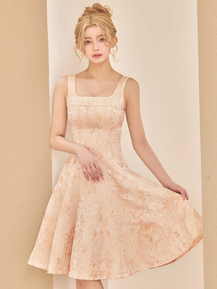 【GINZA COUTURE/銀座クチュール】フラワープリント/ 金糸/ スクエアネック/ ノースリーブ/ ハイウエスト/ Aライン/ フレア/ ワンピース/ ミディアムドレス/ キャバドレス1