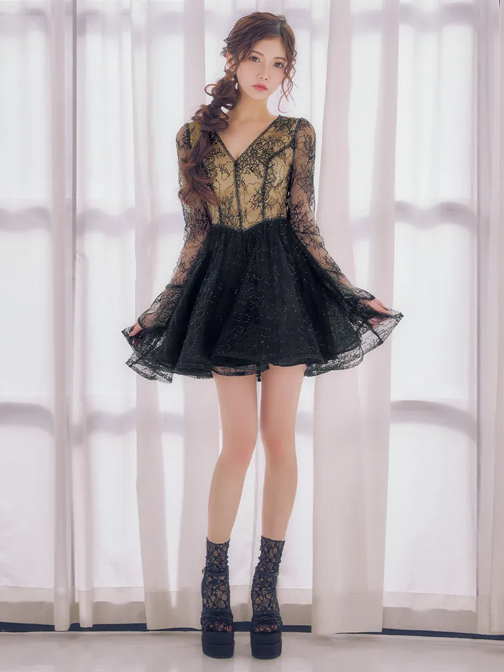 【SETTAN/セッタン】ロングスリーブ/ シースルー/ 刺繍レース/ Vネック/ スパンコール/ チュール/ Aライン/ フレア/ ミニドレス / キャバドレス1