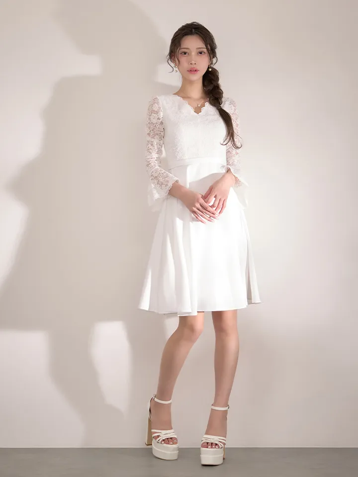 【SETTAN/セッタン】 ワンカラー/ レース/ サテン/ Vネック/ 長袖/ ベルスリーブ/ ミディアムドレス/ キャバドレス1