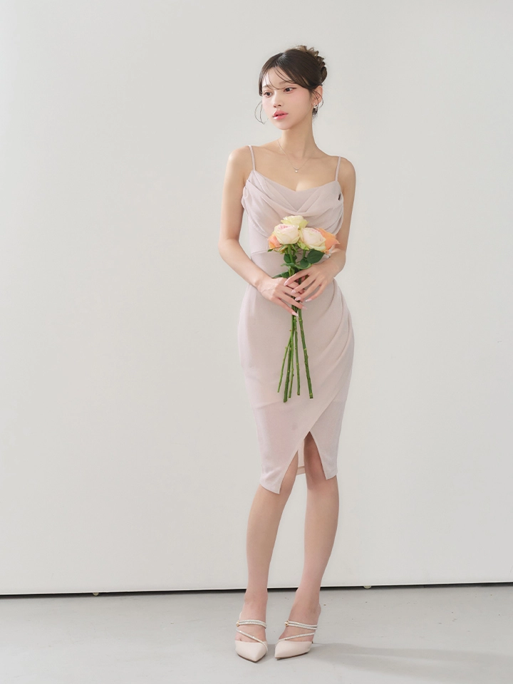 【ANDY/アンディ】バストドレープ/ ワンカラー/ ラメニット/ キャミ/ タック/ タイト/ ミディアムドレス/ キャバドレス1