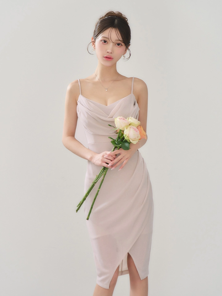 【ANDY/アンディ】バストドレープ/ ワンカラー/ ラメニット/ キャミ/ タック/ タイト/ ミディアムドレス/ キャバドレス1