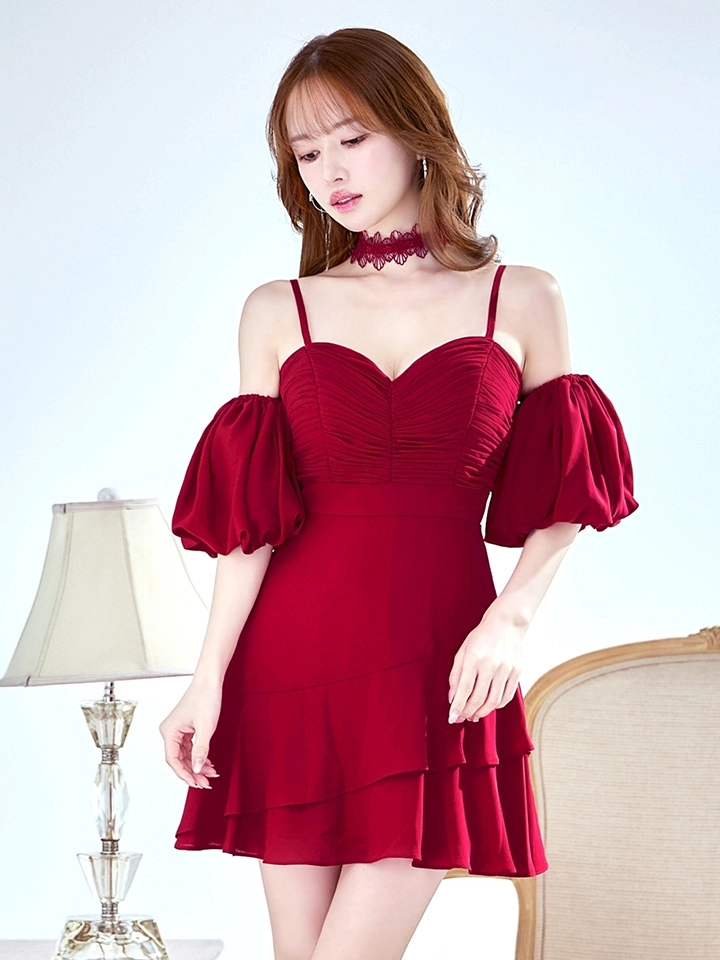 【Donia Quinn / ドニアクイーン】 チョーカー付き/ 2way/ ハーフスリーブ/ キャミソール/ オフショル/ ティアード/ バストギャザー/ フレア/ ミニドレス/ キャバドレス3