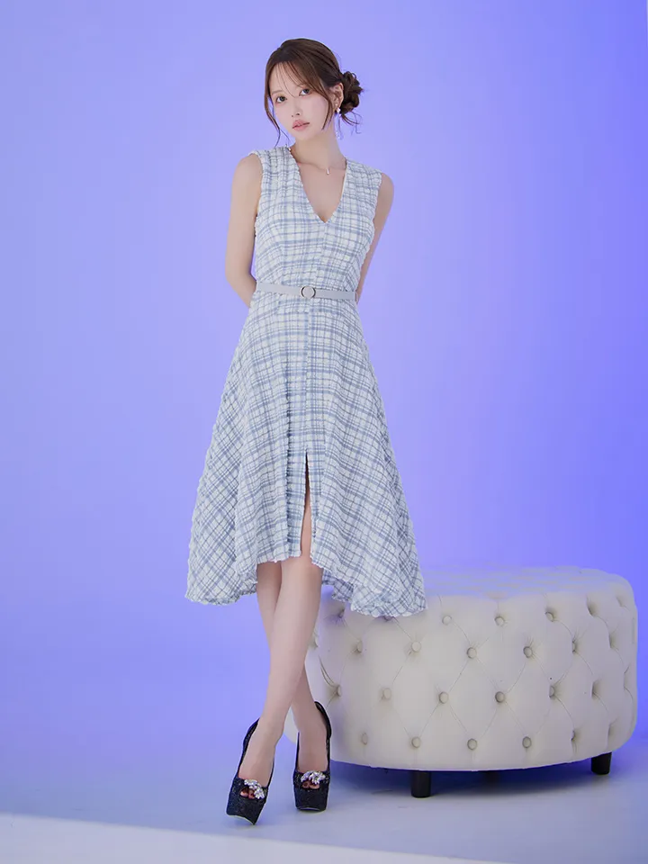 【VELIQUE/ヴェリーク】バックチェーン/ ベルト付き/ チェック柄/ ノースリーブ/ Vネック/ センタースリット/ ポップコーン生地/ フレア/ ワンピース/ ミディアムドレス/ キャバドレス2