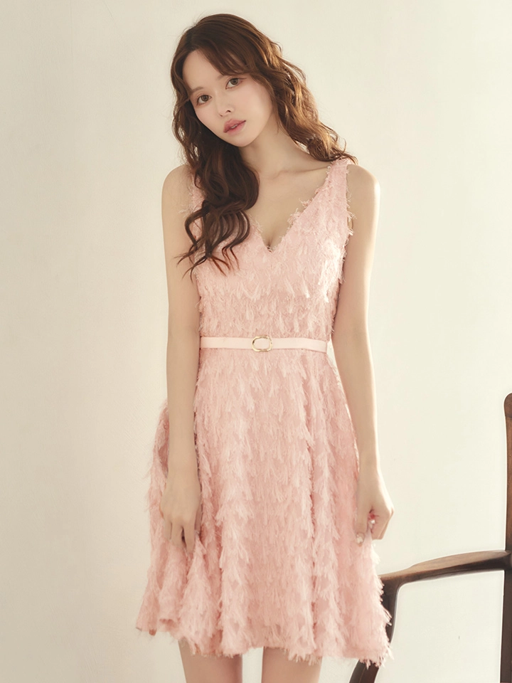 【VELIQUE/ヴェリーク】シャギー/ フリンジ/ ベルトデザイン/ ノースリーブ/ Vネック/ フレア/ ワンピース/ ミニドレス/ キャバドレス2