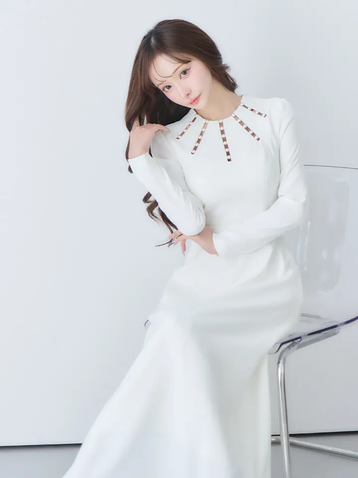 【VELIQUE/ヴェリーク】シンプル/ パール/ ワンカラー/ 無地/ ロングスリーブ/ フレア/ ロングドレス/ キャバドレスlong5