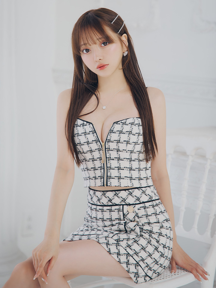 XSサイズあり【ROBE de FLEURS Glossy/ローブ・ド・フルール グロッシー】チェックツイード/ パイピングデザイン/ セットアップ/  ミニドレス/ キャバドレス[OF2] - キャバドレス専門店 sugar (シュガー)