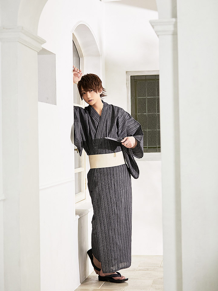 メンズ浴衣 黒地に縞模様 浴衣 帯 下駄セット Mk S7 Of03