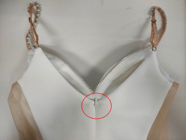 画像4: 訳あり商品☆胸、背面色移りあり　XSサイズあり【ANGEL R/エンジェルアール】バストハート/ フラワーモチーフビジュー/ サイドシアー/ キャミソール/ ワンカラー/ タイト/ ミニドレス/ キャバドレス[OF2] (4)