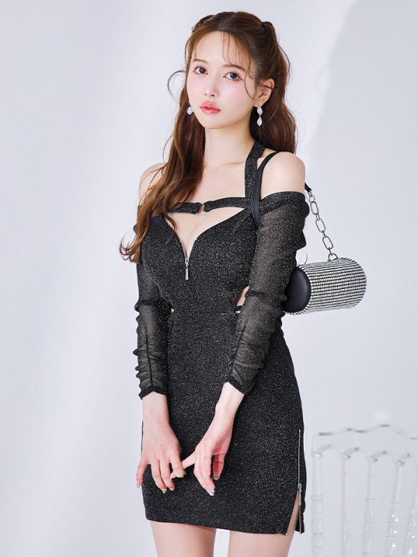 ブラック モデル：ゆめ　身長：160cm　着用サイズ：Sサイズ