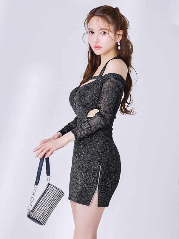 ブラック モデル：ゆめ　身長：160cm　着用サイズ：Sサイズ