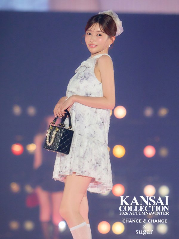 画像2: 【村崎未來/関西コレクション着用】XSサイズあり【DEA./ディア】fleurs jacquard mini dress/ フラワー/ ジャガード/ ハイネック/ フレア/ ミニドレス/ キャバドレス[OF08] (2)