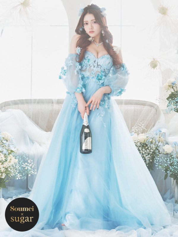 ブルー モデル：鈴音りん　身長：156cm　着用サイズ：Mサイズ