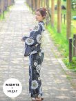 画像2: 【即日発送】【NIGHTS掲載】向日葵柄黒色浴衣【浴衣３点セット 浴衣/帯/下駄】[OF04] (2)