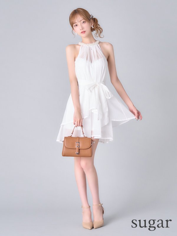 ホワイト  モデル：あすか　身長：170cm　着用サイズ：Sサイズ