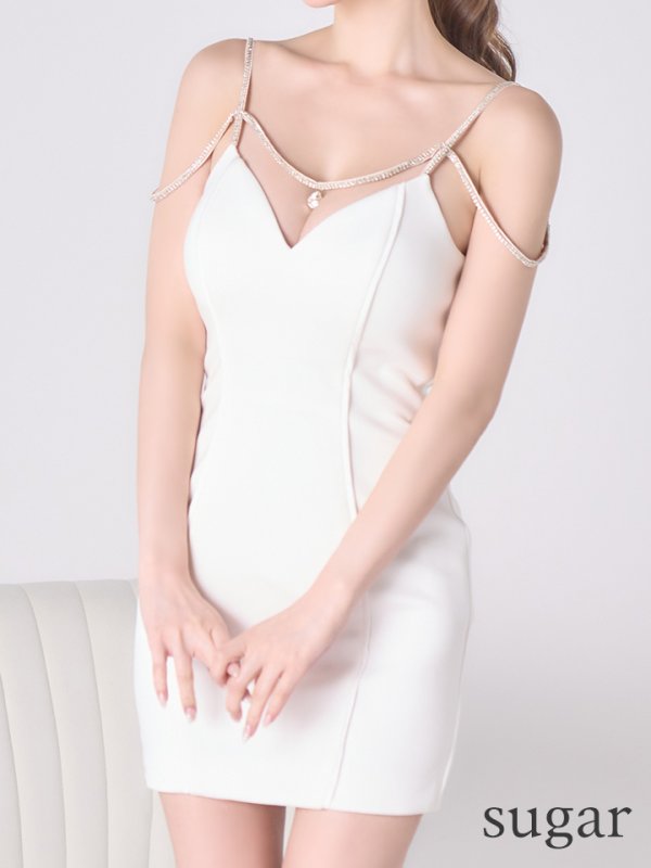 ホワイト　モデル：ゆめ　身長：160cm　着用サイズ：Sサイズ