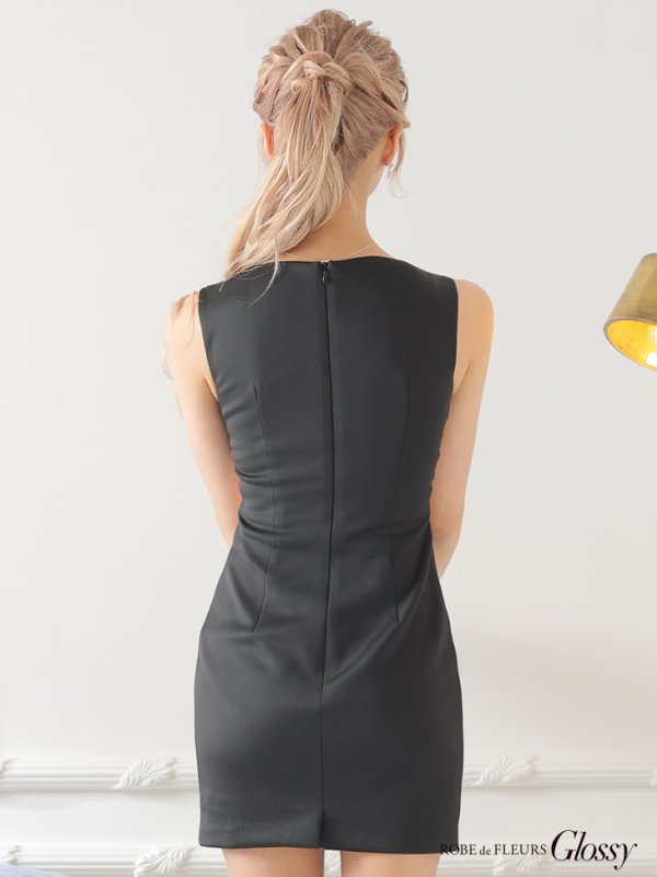 画像18: XS-Lサイズあり【Glossy/グロッシー】クロスビジュー/ ストレッチ/ カットアウト/ サイドシアー/ タイト/ ミニドレス/ キャバドレス【OF08】 (18)