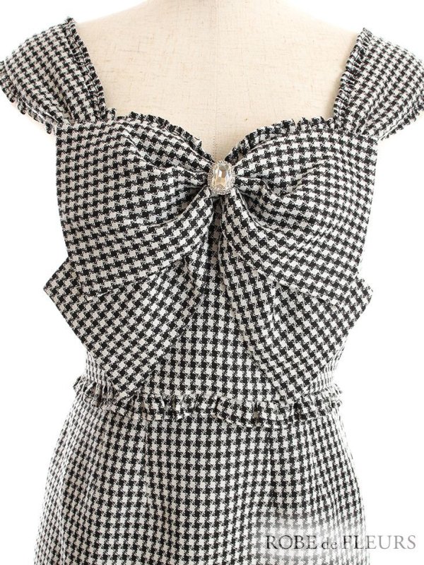 画像38: 【皇らいか/関西コレクション着用】XSサイズあり【ROBE de FLEURS/ローブドフルール】ツイード/ リボン/ ビジュー/ マーメイド/ フリル/ セットアップ/ ミニドレス/ キャバドレス[OF08] (38)