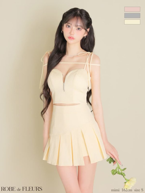 イエロー モデル：みみ　身長：162cm　着用サイズ：Sサイズ