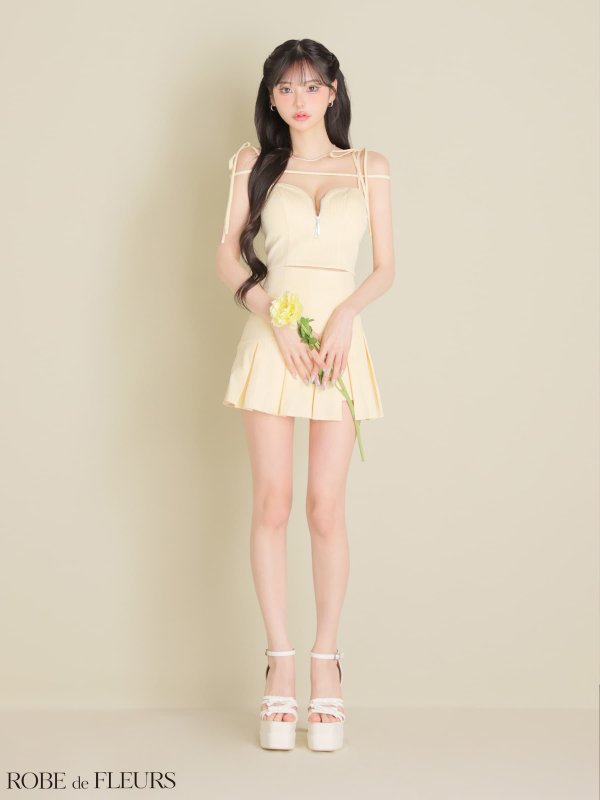 イエロー モデル：みみ　身長：162cm　着用サイズ：Sサイズ