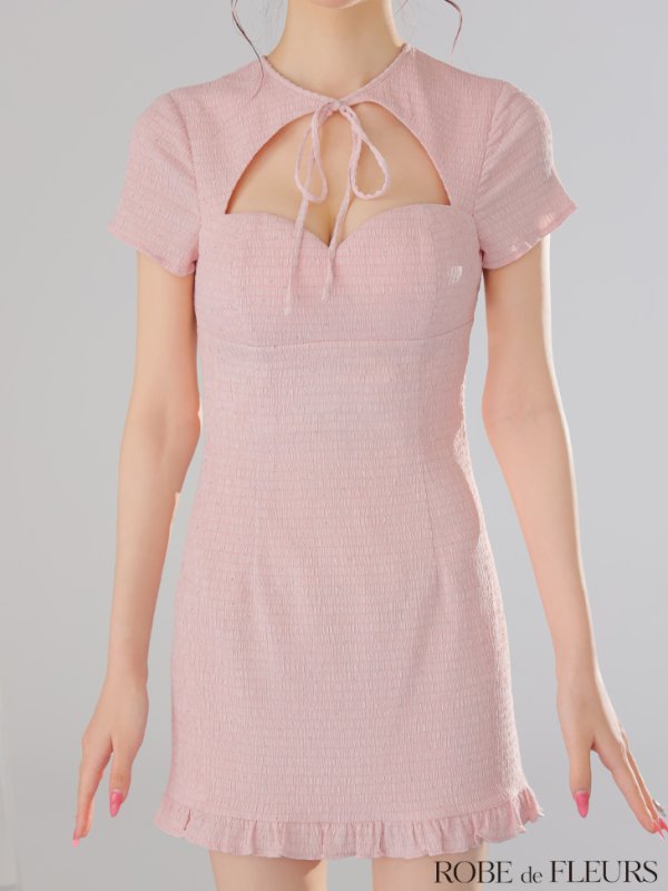 ピンク　モデル：らいか　身長：163cm　着用サイズ：Sサイズ