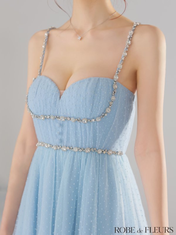 ブルー モデル：らいか　身長：163cm　着用サイズ：Sサイズ