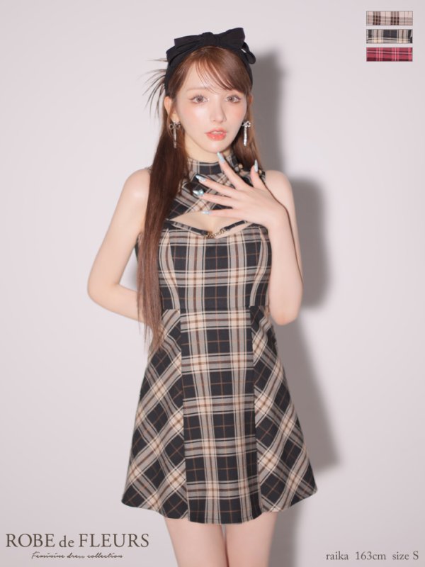 ブラック モデル：らいか　身長：163cm　着用サイズ：Sサイズ
