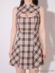 ベージュ モデル：にじほ　身長：160cm　着用サイズ：Sサイズ