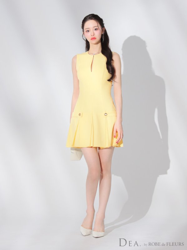 レモンイエロー モデル:るな 身長:159cm 着用サイズ:Sサイズ