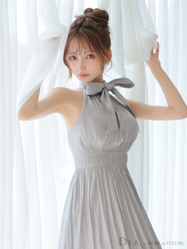 ライトグレー モデル：まみ　身長：161cm　着用サイズ：Sサイズ