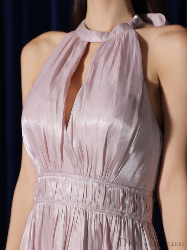 ピンク モデル：まりん　身長：164cm　着用サイズ：Sサイズ