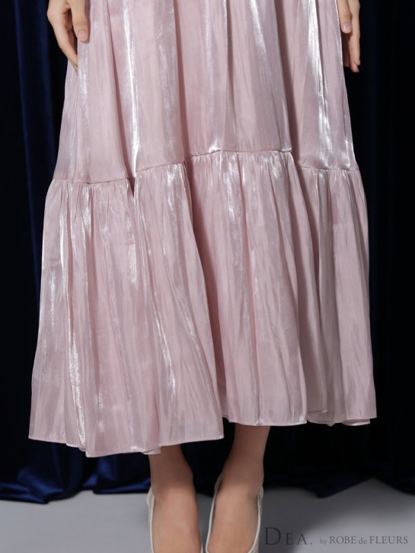 ピンク モデル：まりん　身長：164cm　着用サイズ：Sサイズ