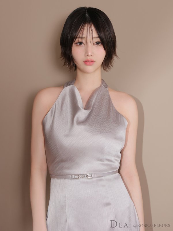 グレー モデル：りこ　身長：156cm　着用サイズ：Sサイズ