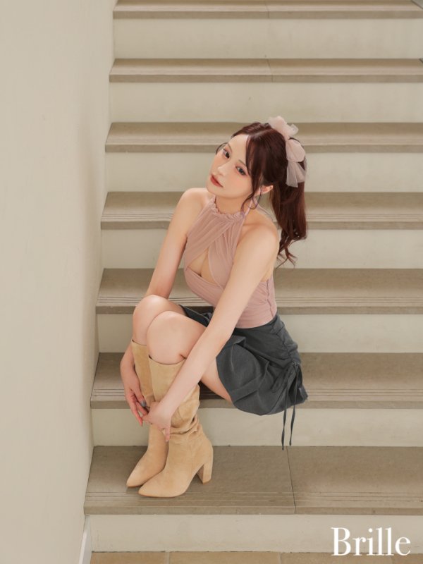 ピンク モデル：れみ　身長：163cm　着用サイズ：Sサイズ