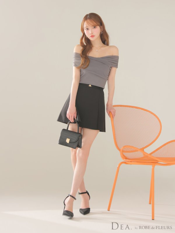 グレー モデル：ゆめ　身長：160cm　着用サイズ：Sサイズ