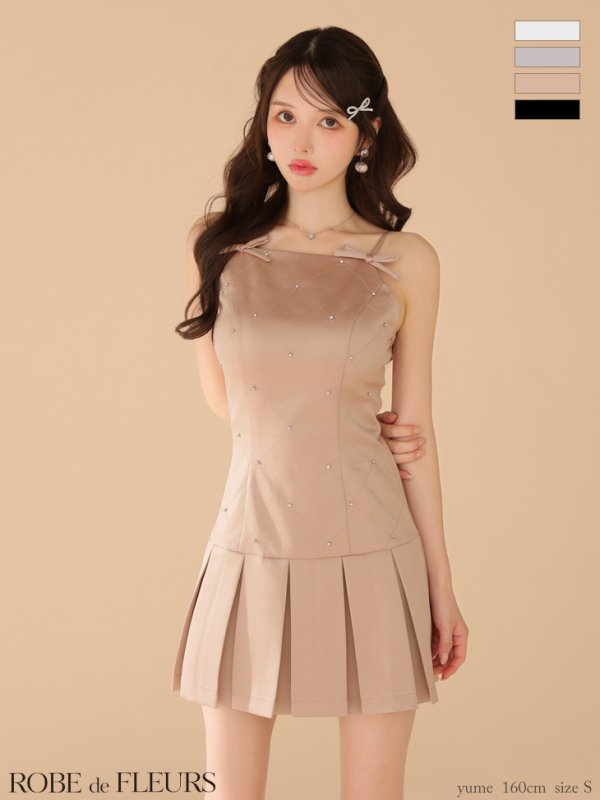 ピンクベージュ モデル：ゆめ　身長：160cm　着用サイズ：Sサイズ