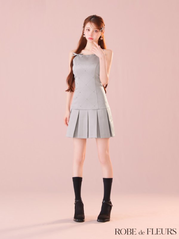 グレー モデル：ももか　身長：156cm　着用サイズ：Sサイズ