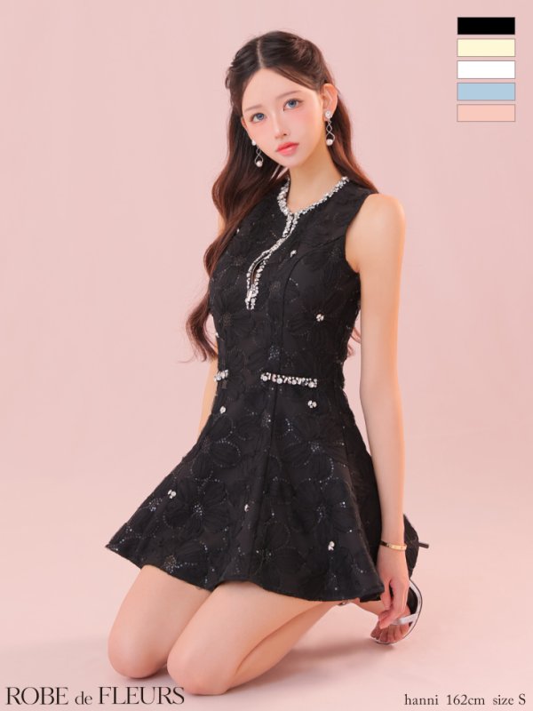 画像1: XSサイズあり【ROBE de FLEURS/ローブドフルール】ビジューライン/ ノースリーブ/ フレア/ ミニドレス/ キャバドレス[OF2]【一部予約商品/8月中旬発送予定】 (1)