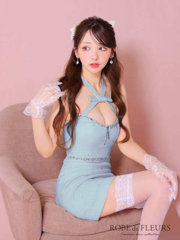 ブルー モデル：らいか　身長：163cm　着用サイズ：Sサイズ