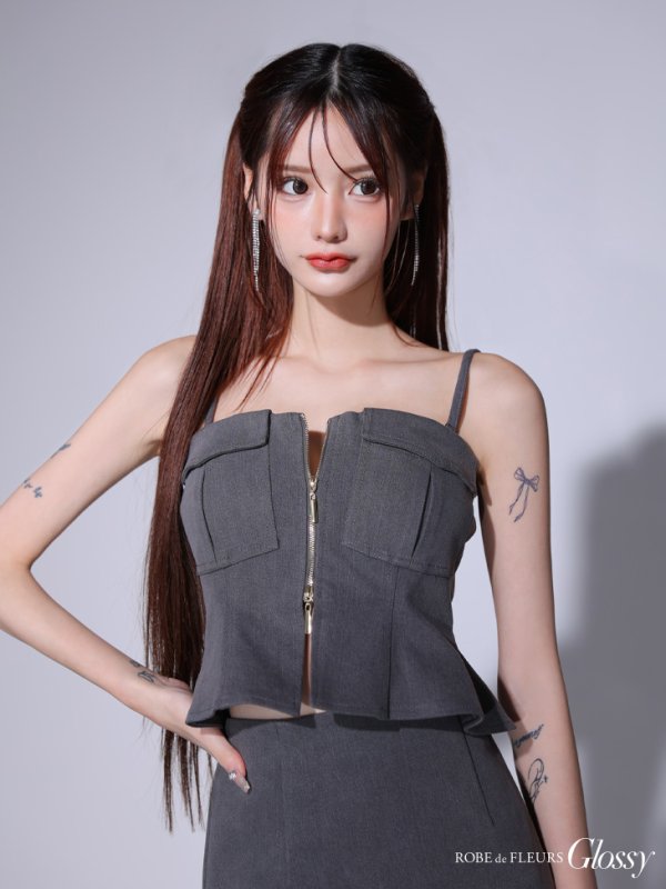 グレー モデル:みみ 身長:162cm 着用サイズ:Sサイズ