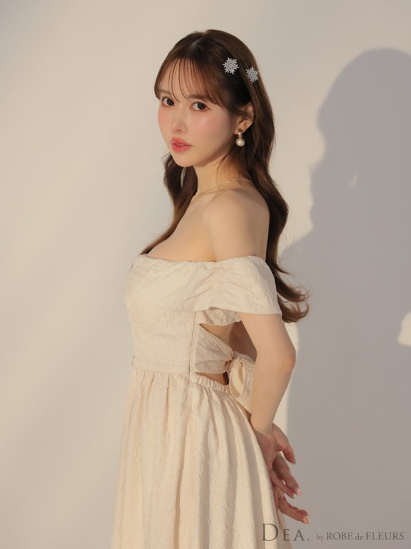 アイボリー モデル:ゆめ 身長:160cm 着用サイズ:Sサイズ