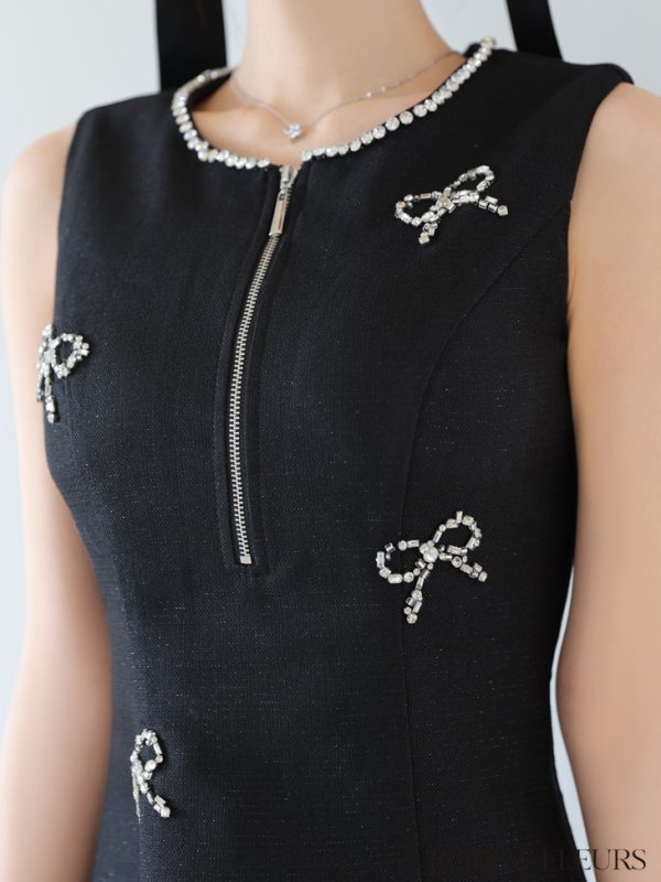 ブラック　モデル：まりん　身長：164cm　着用サイズ：Sサイズ