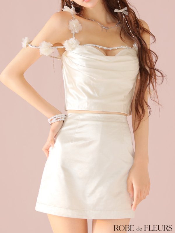 アイボリー　モデル：まりん　身長：164cm　着用サイズ：Sサイズ