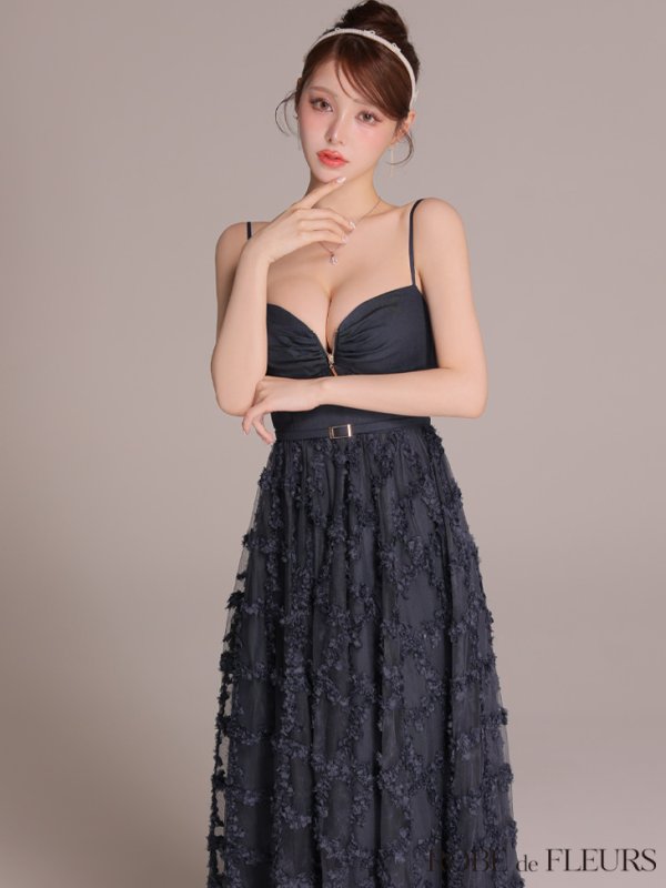 ネイビー モデル：ももか　身長：156cm　着用サイズ：Sサイズ