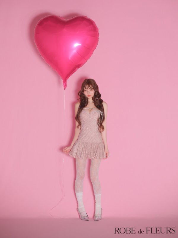 ピンク　モデル：まみ　身長：161cm　着用サイズ：Sサイズ