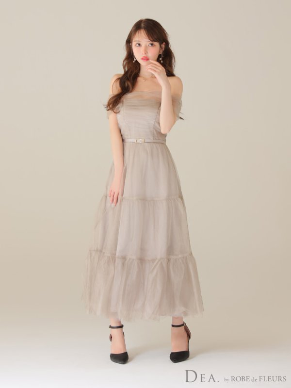 グレージュ モデル：ゆめ　身長：160cm　着用サイズ：Sサイズ