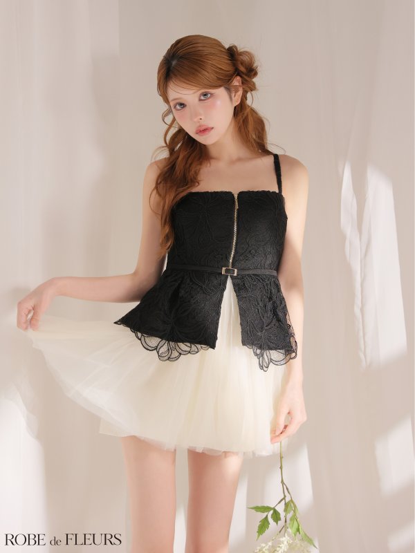 ブラックxアイボリー　モデル：まりん　身長：164cm　着用サイズ：Sサイズ